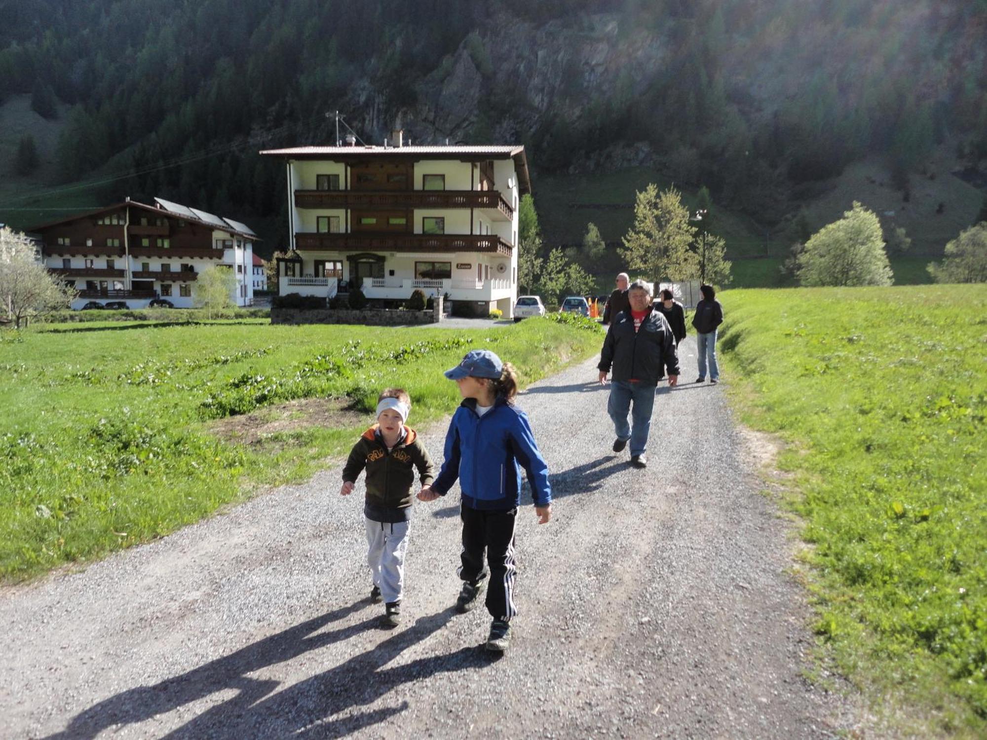 Apart Gschwandthof Sankt Leonhard im Pitztal Exterior foto