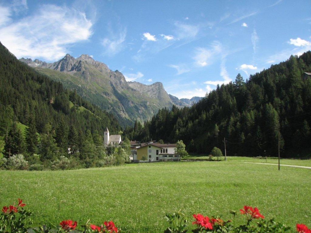 Apart Gschwandthof Sankt Leonhard im Pitztal Exterior foto